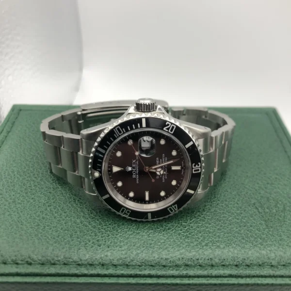 SOLD Rolex submariner 16610 1999 box and accessories - Image 2