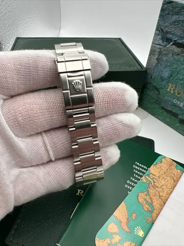 Sold Rolex Explorer II 2001 16570 - Image 3