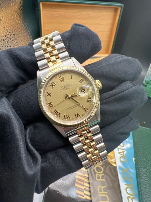 Rolex Datejust watch 16233 1996 box papers. - Image 3