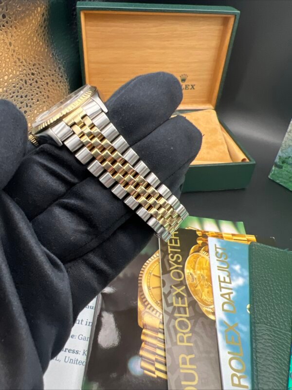 Rolex Datejust watch 16233 1996 box papers. - Image 8
