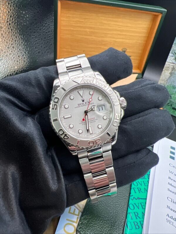Rolex Yachtmaster 16622  1999  box and accessories