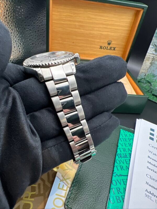 Rolex Yachtmaster 16622  1999  box and accessories - Image 8