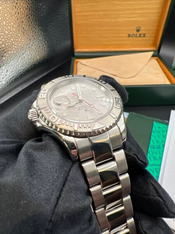 Rolex Yachtmaster 16622  1999  box and accessories - Image 13