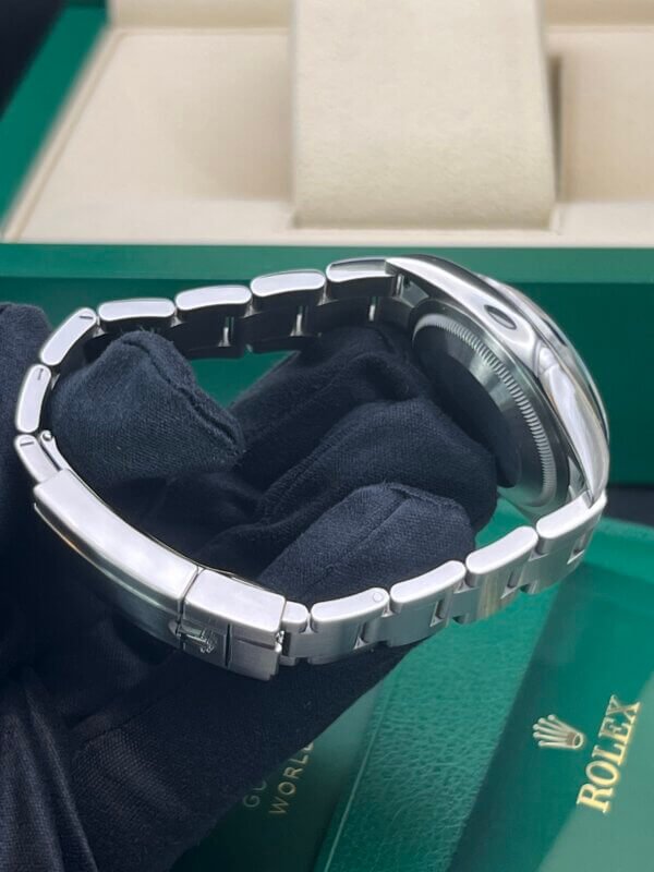 Rolex explorer 214270 full set 2023 - Image 9