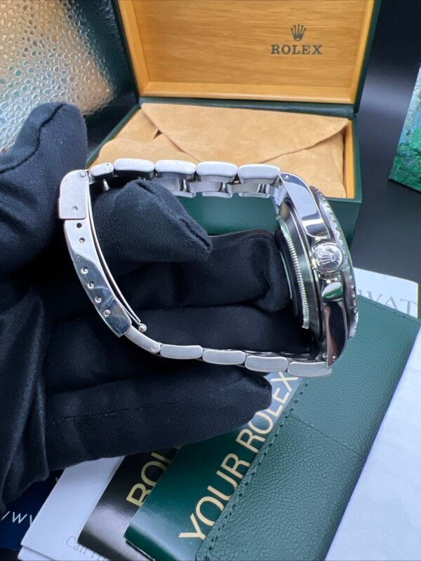 Rolex submariner 16610 2002 box accessories - Image 7
