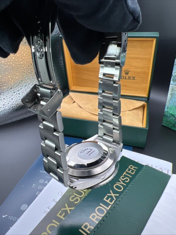 Rolex submariner 16610 2002 box accessories - Image 10