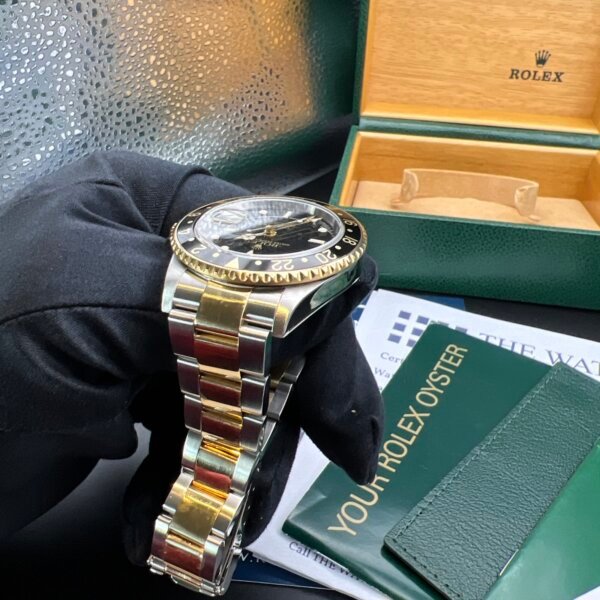 Rolex GMT Master II 2004 16713ln box papers - Image 9