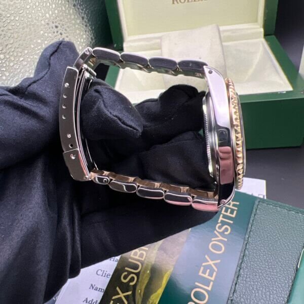 Rolex submariner 16613 2000 box papers - Image 4