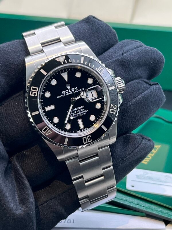 Rolex submariner 126610ln box papers 2025 - Image 3
