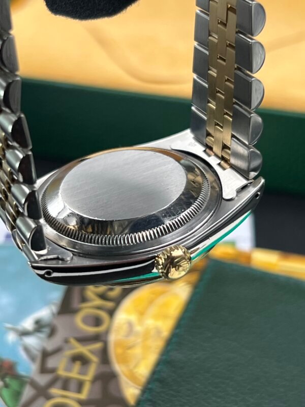 Rolex Datejust watch 16233 box papers. - Image 5