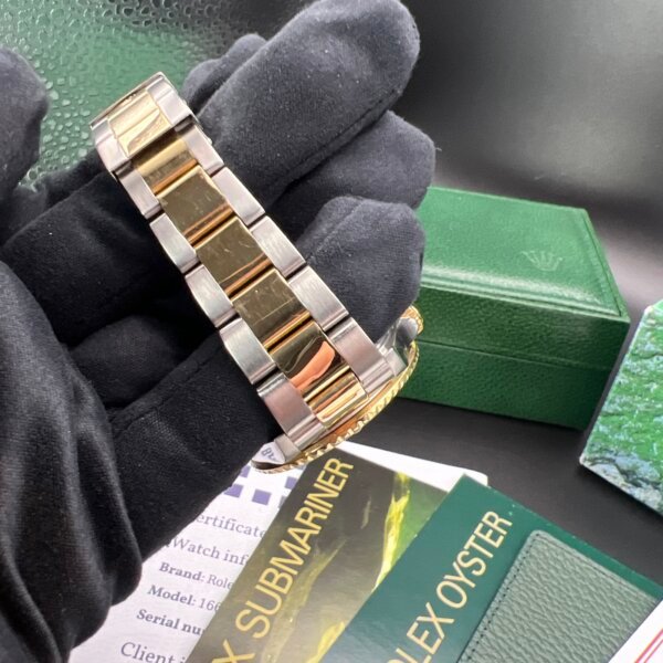 Rolex submariner 16613 2003 box accessories serviced - Image 7