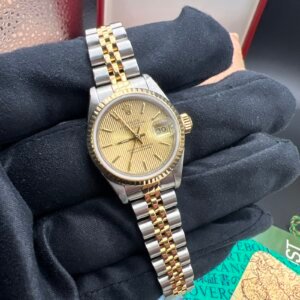 Rolex datejust 69173 box papers serviced tapestry