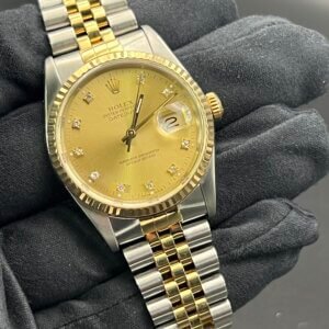 Rolex Datejust watch 16233 box papers.Diamond dial