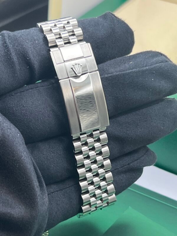 Rolex GMT Master II Sprite 2025 126729vtnr - Image 9