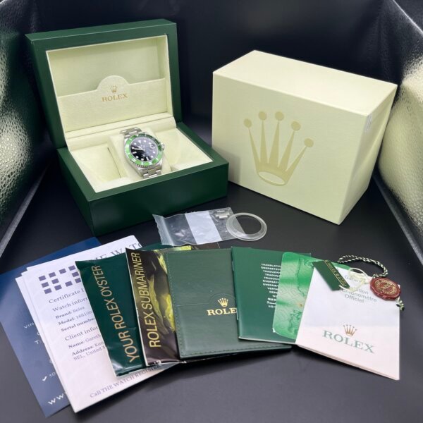 Rolex submariner 16610lv 2005 collector set ‘kermit’ - Image 15