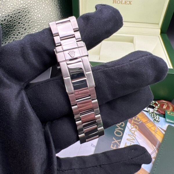 Rolex Yachtmaster 16622  2007 box and accessories - Image 3