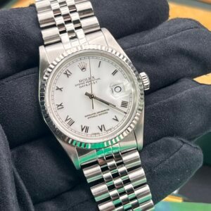 Rolex Datejust watch 16234 1991 box papers