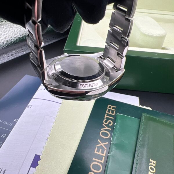 Rolex milgauss 116400gv 2009 - Image 10