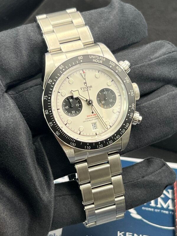 Tudor Black Bay Chronograph White Panda Mens watch   - M79360N - Image 7