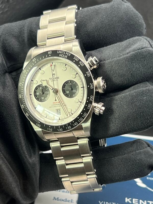 Tudor Black Bay Chronograph White Panda Mens watch   - M79360N - Image 6