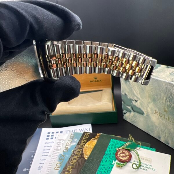 Rolex Datejust watch 16233 box papers.(1020) - Image 9
