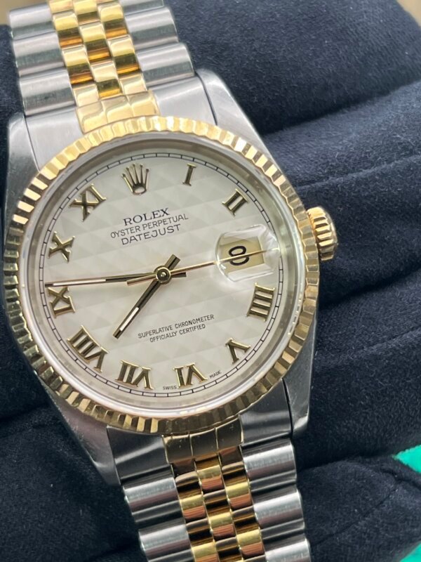 Rolex Datejust watch 16233 box papers.(1020) - Image 3