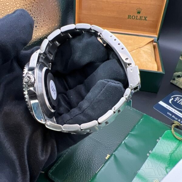 Rolex Submariner Watch  16610 With Box Papers  40mm 2000 Serviced (1005) - Image 4