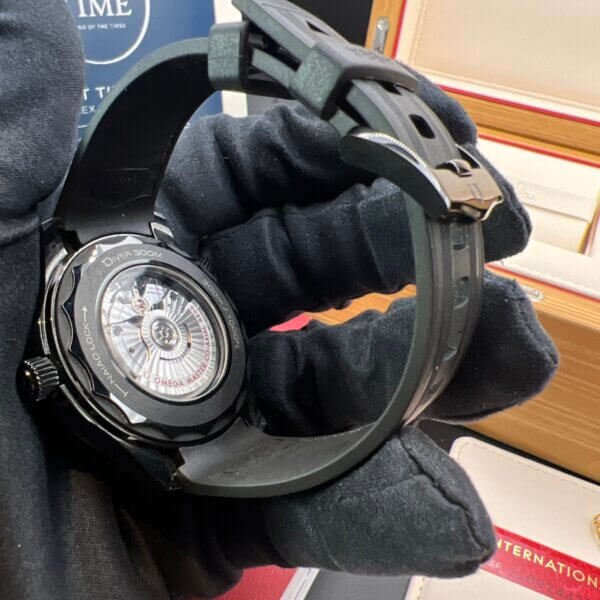 Omega Seamaster Diver 300M Black Ceramic-full Set-2024 (1053) - Image 6