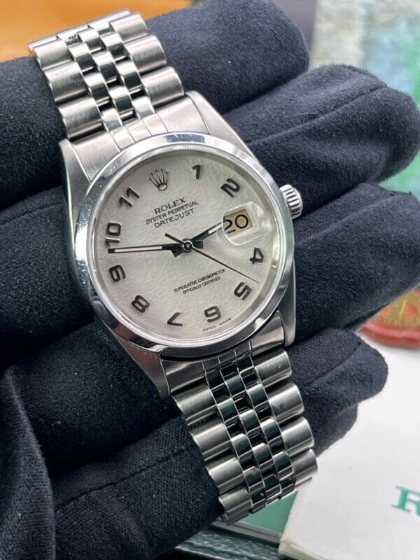 Rolex Datejust watch 16200 box papers 2001 - Image 4