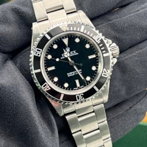 ROLEX Submariner Watch 14060 40mm 2005 (1115)