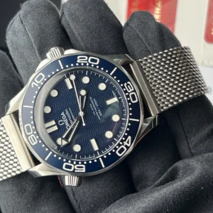 Omega Seamaster Diver 300M “James Bond 60th Anniversary” Unworn 2024(1497)